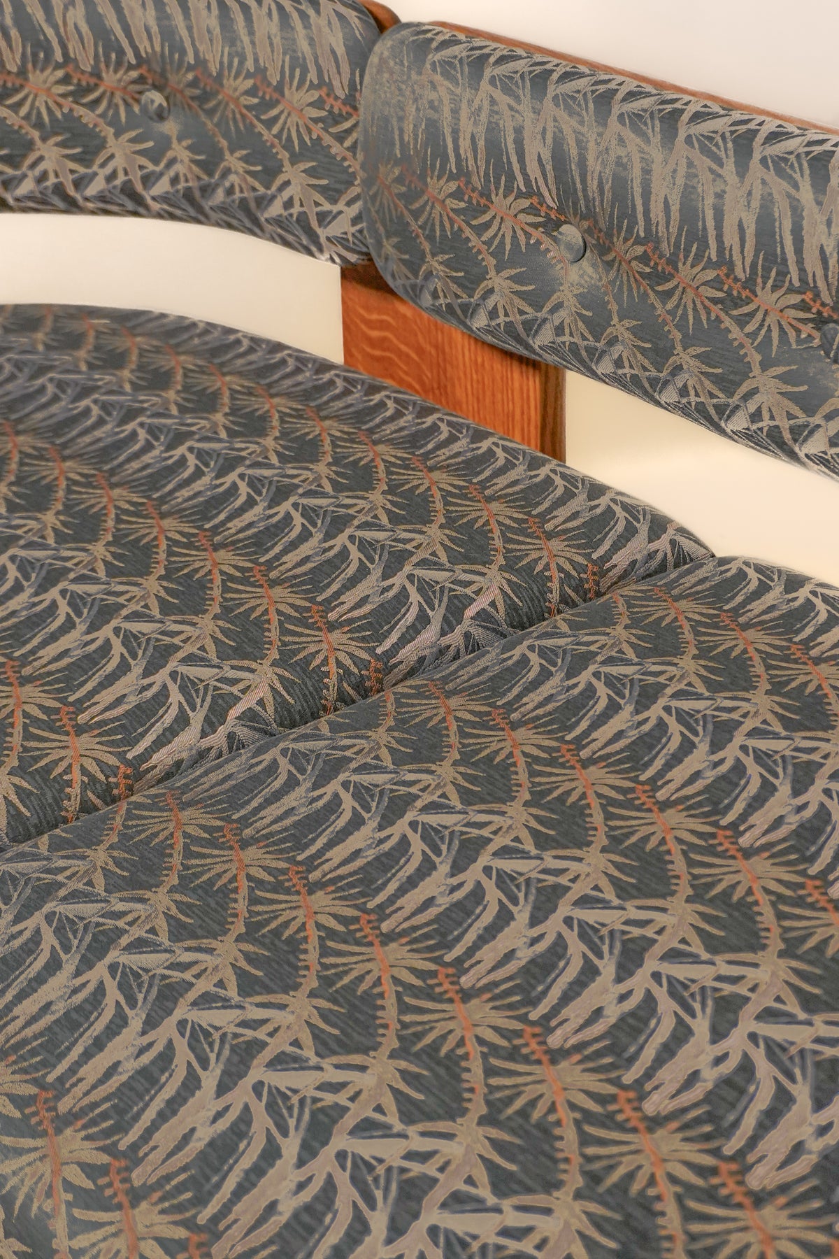 Oak Settee by Jens Risom — 1970s