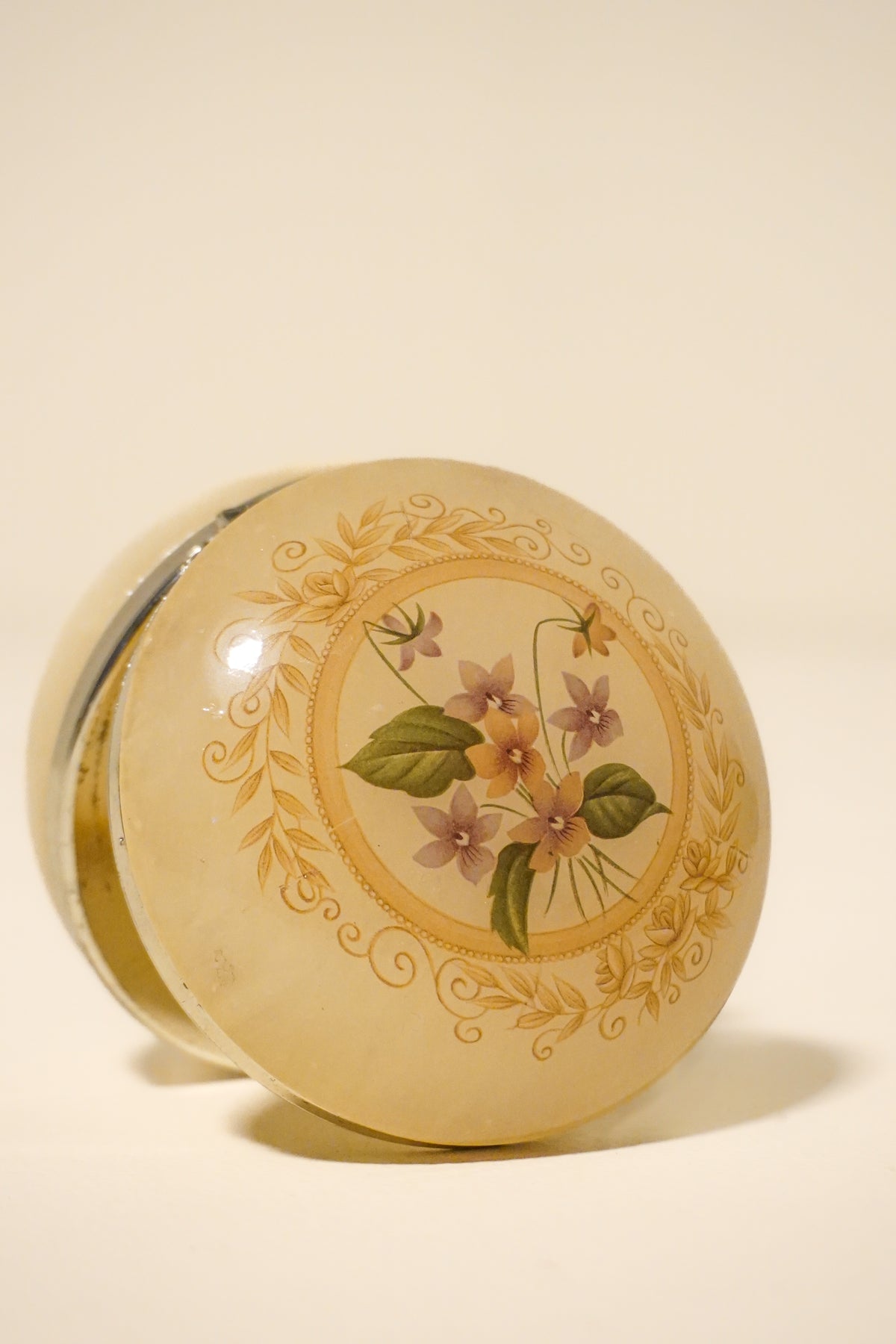 Hand Painted Alabaster Box in Violet