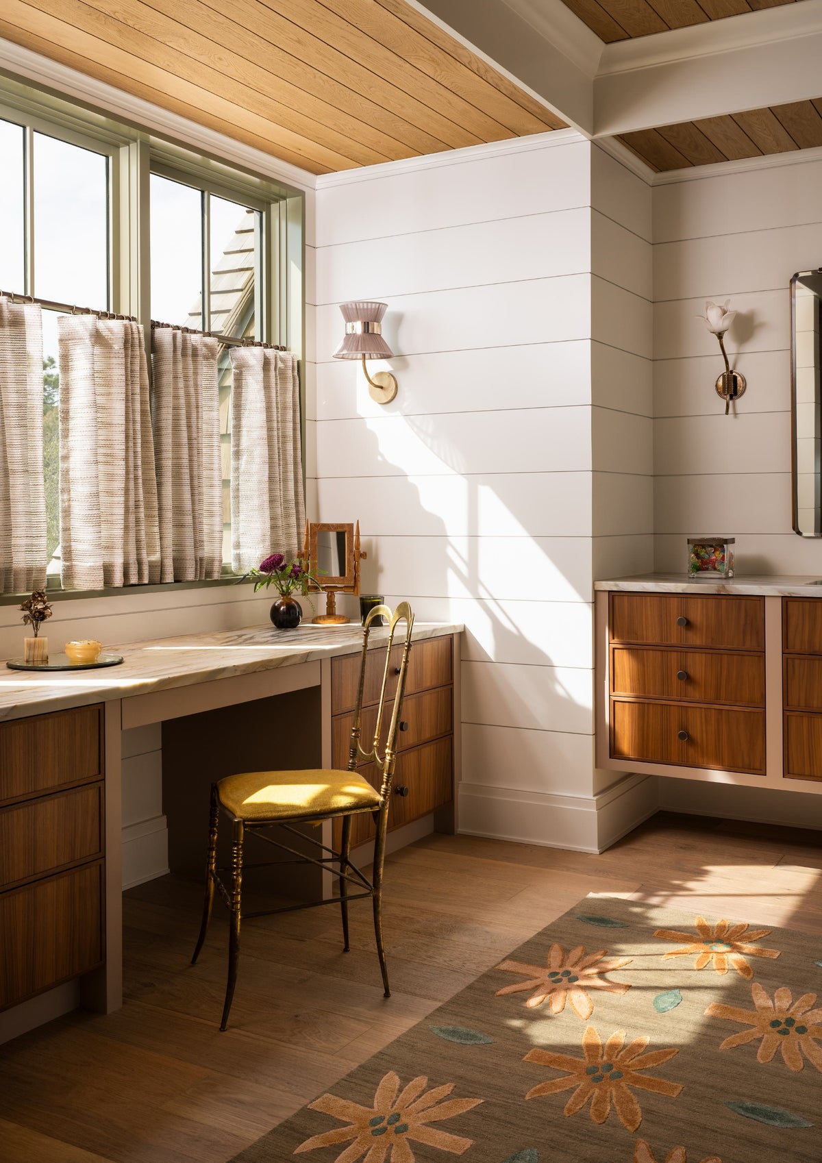 The Jolene, wool & silk in 8'x10'