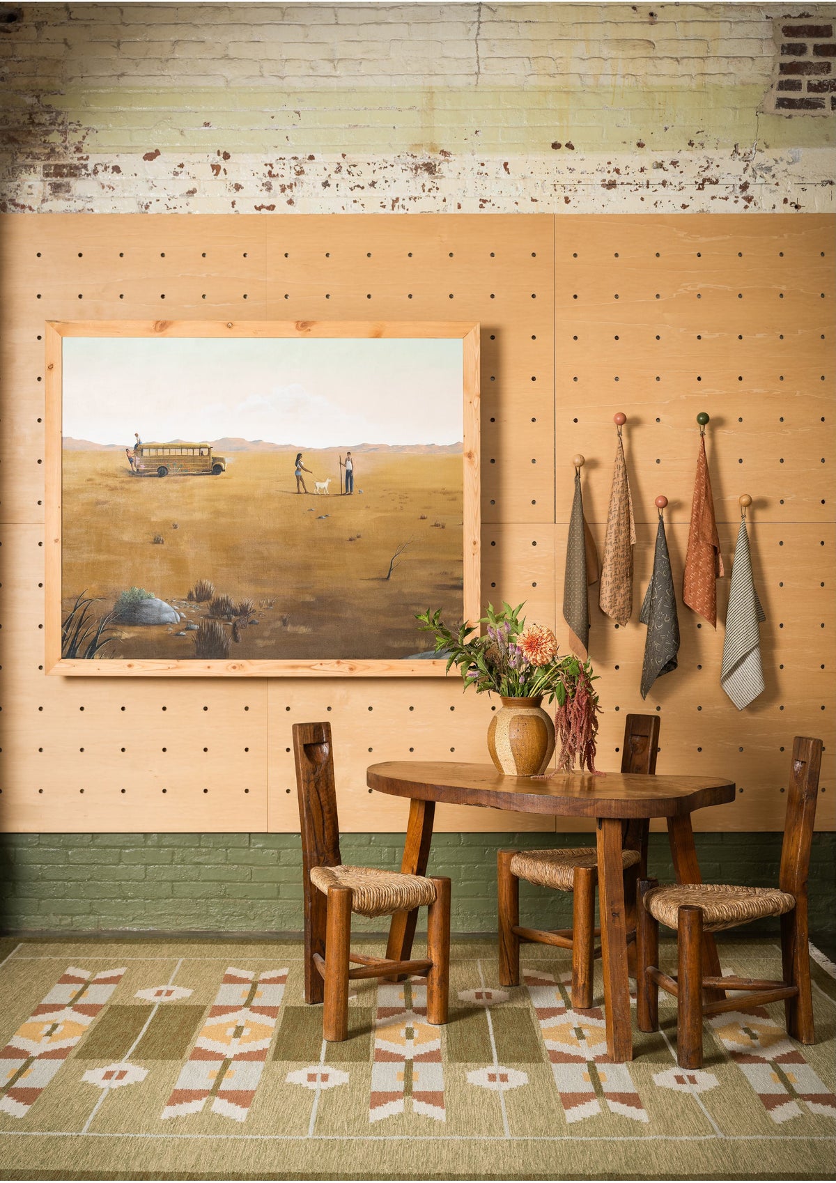 The tilde, 100% Wool in 8' X 10'